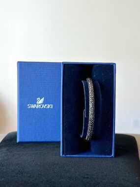 Swarovski Snow Pave, Black, Meteora Bangle Bracelet